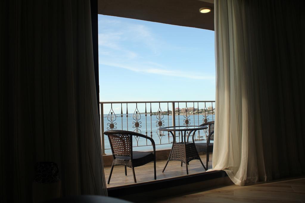 Amverton Bay View 다르에스살람 외부 사진