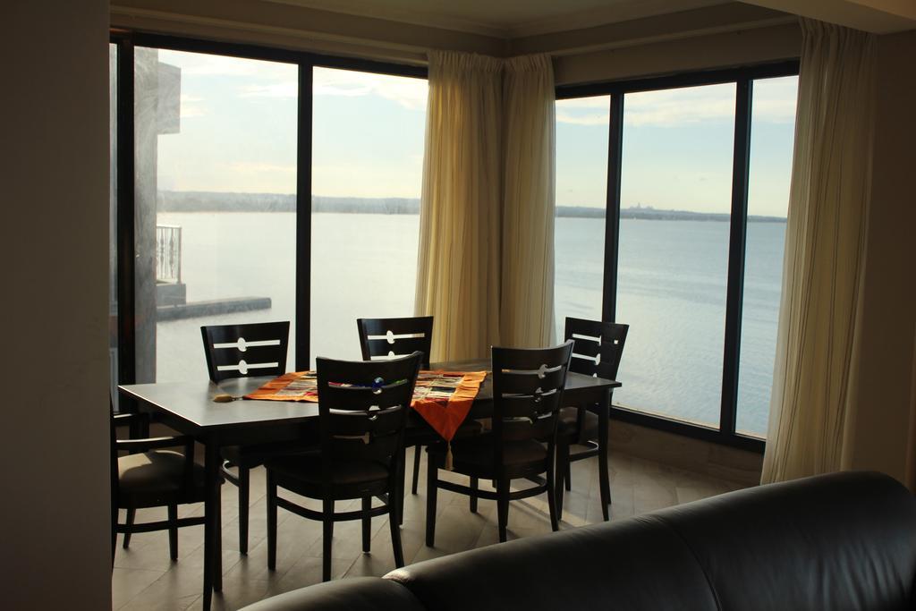 Amverton Bay View 다르에스살람 외부 사진